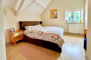 Photo 16- click for photo gallery